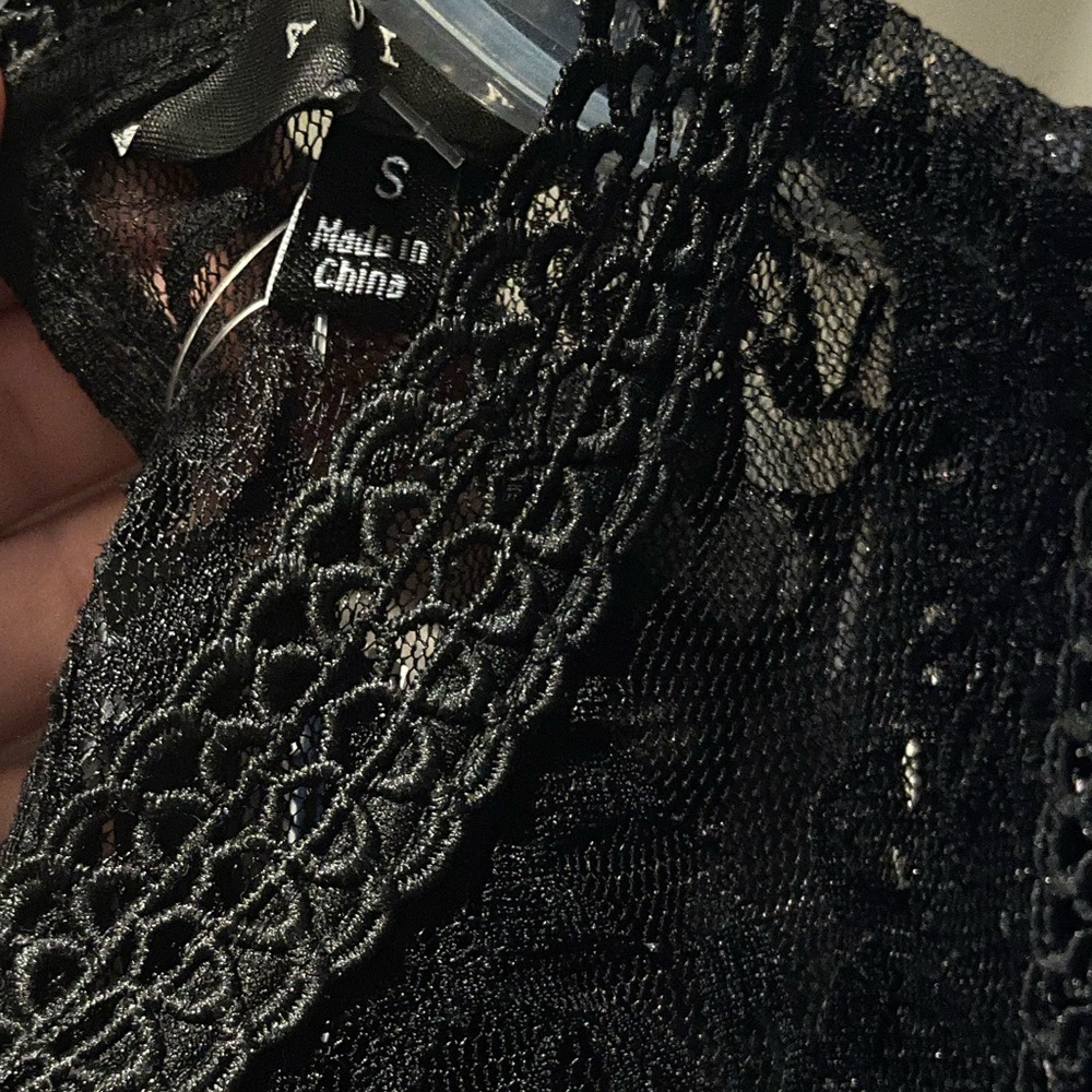 Lace blouse - Picture 5 of 5